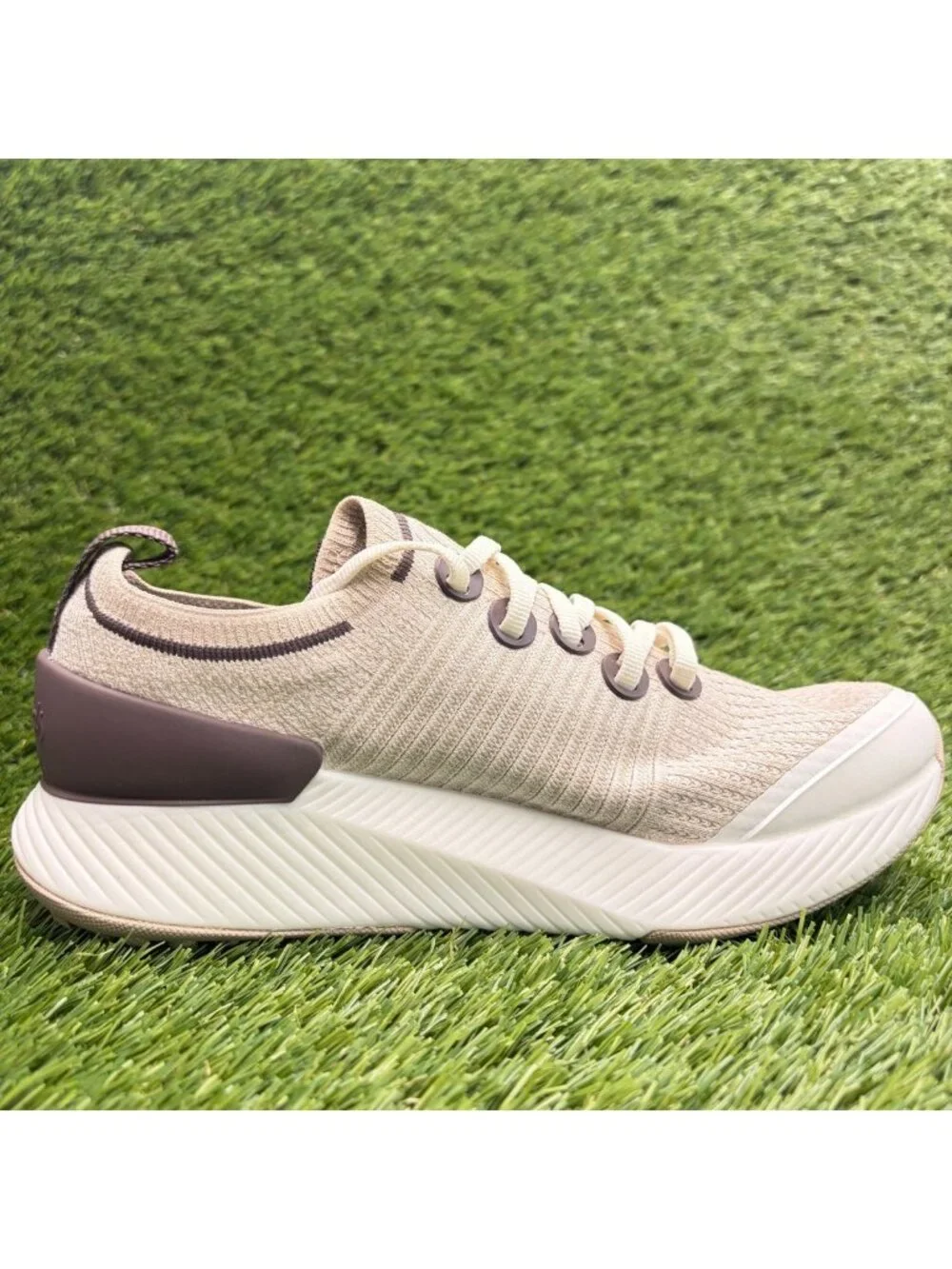 Allbirds Tree Glider Womens Size 6 Beige Brown Athletic Running Shoes Sneakers